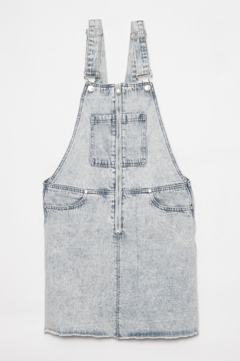 Jeansowa sukienka typu ogrodniczka