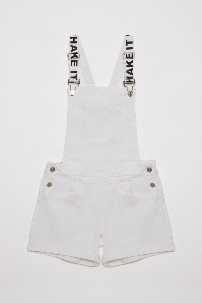 Białe szorty ogrodniczki dla dziewczyny