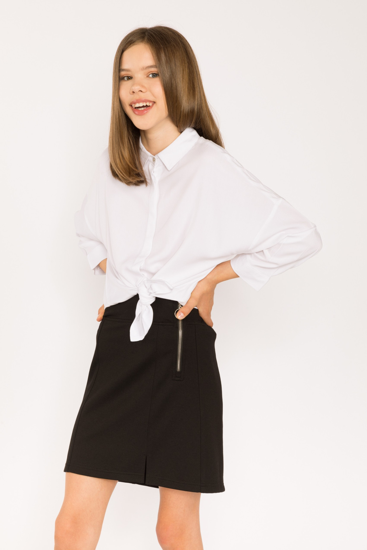 Czarna spódnica dla dziewczyny z zamkiem