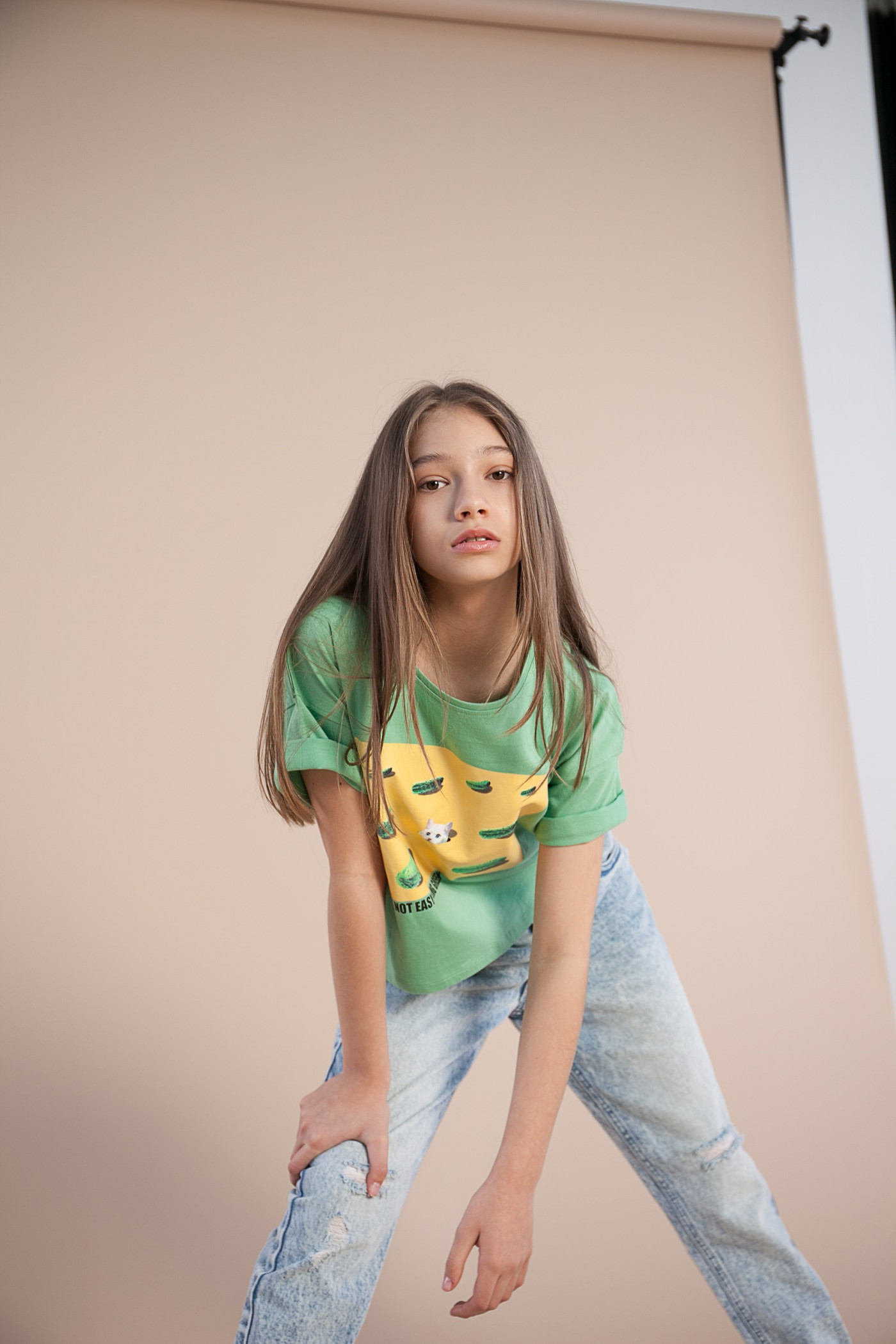 Zielony t-shirt dla dziewczyny IT'S NOT EASY BEING GREEN