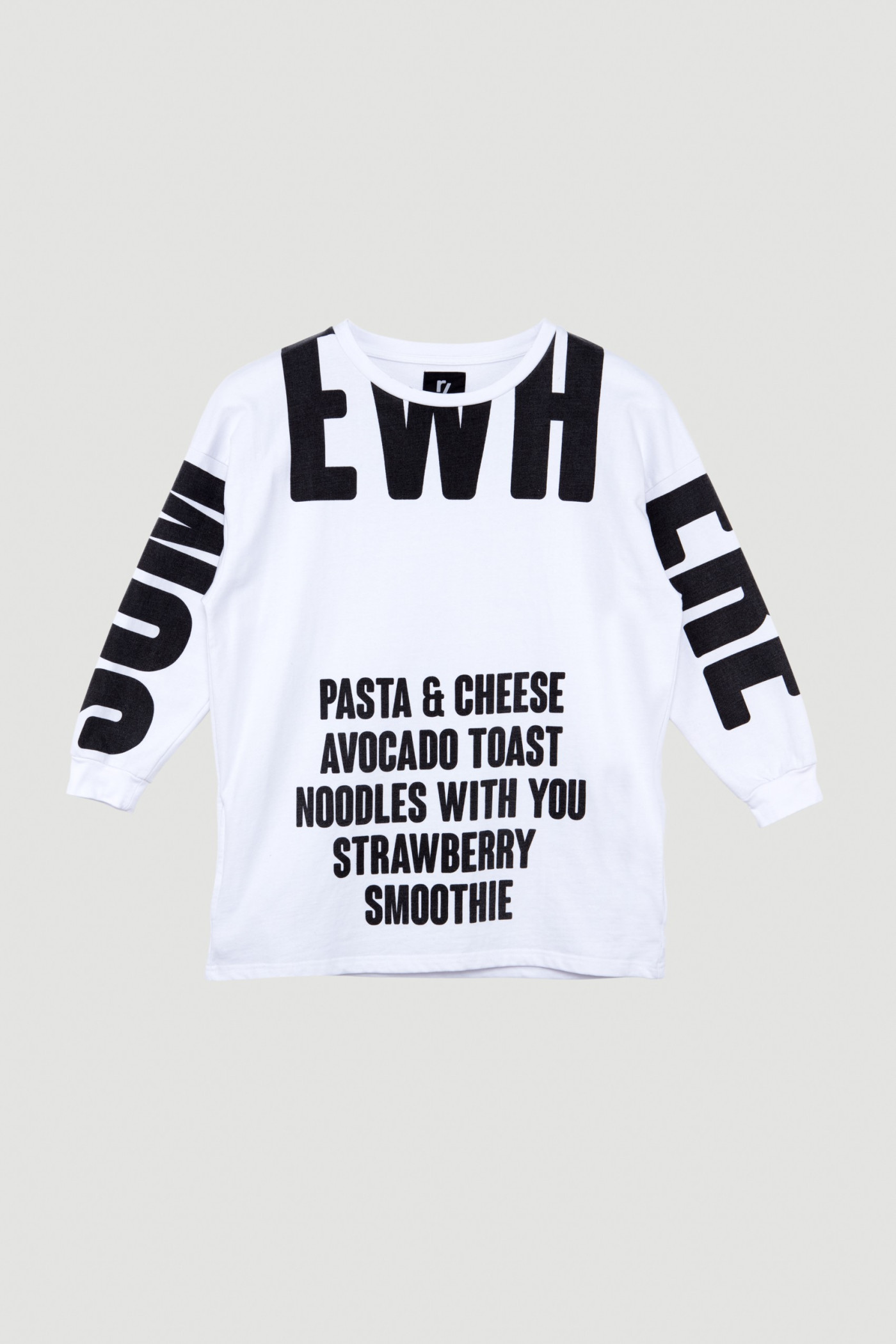 Biała t-shirtowa sukienka z napisami dla dziewczyny FOOD