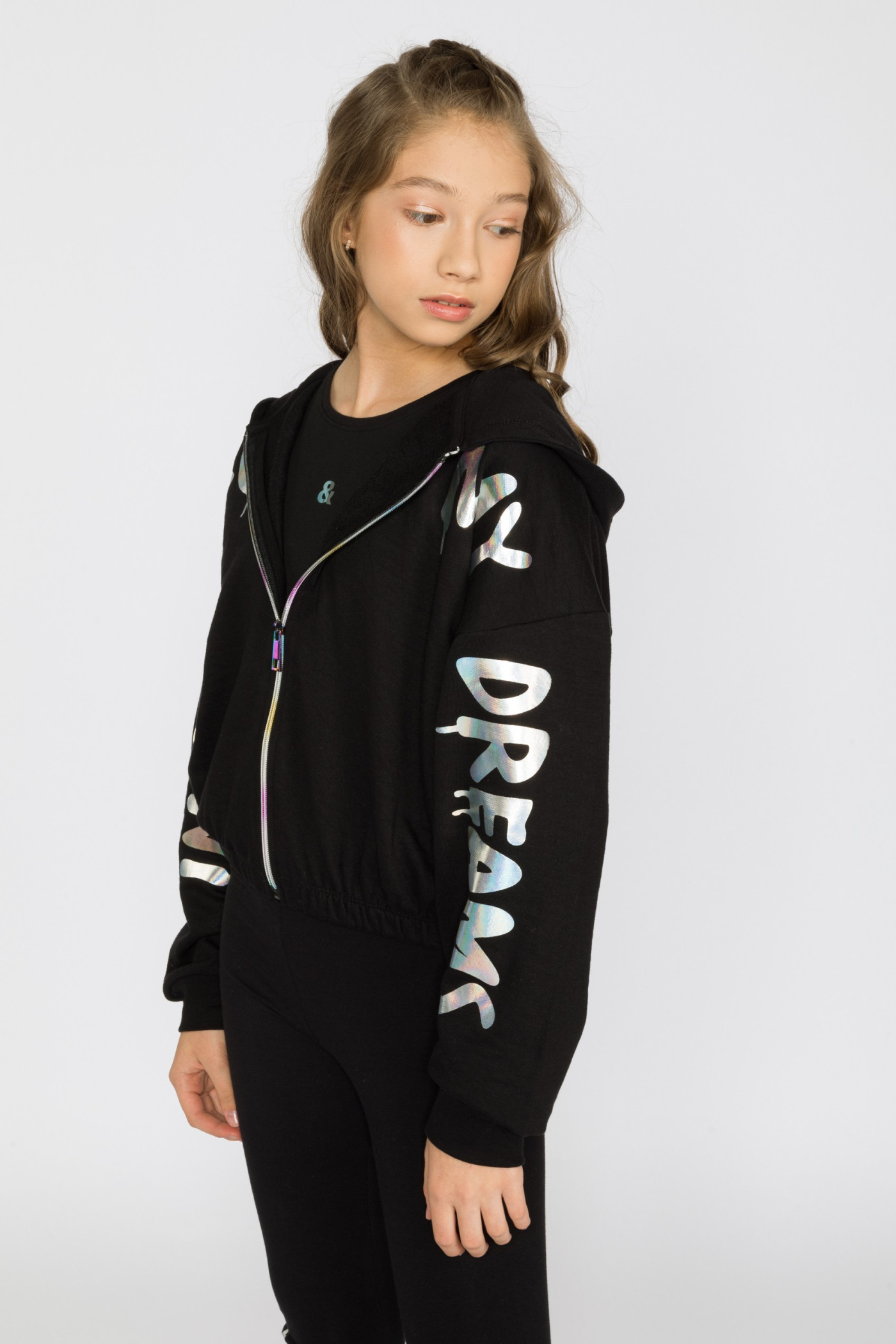 Czarna bluza dla dziewczyny z połyskującymi napisami MY REALITY