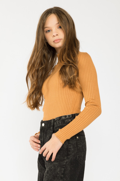 Musztardowy golf  w prążki dla dziewczyny