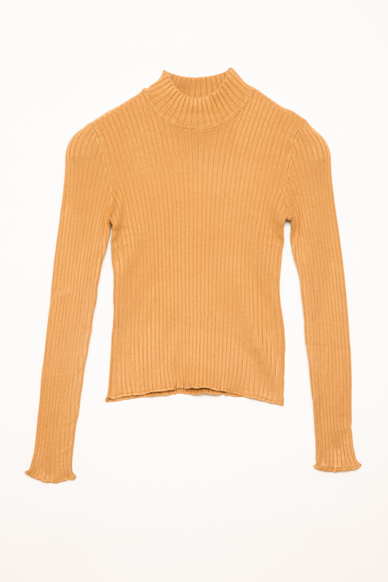 Musztardowy golf  w prążki dla dziewczyny