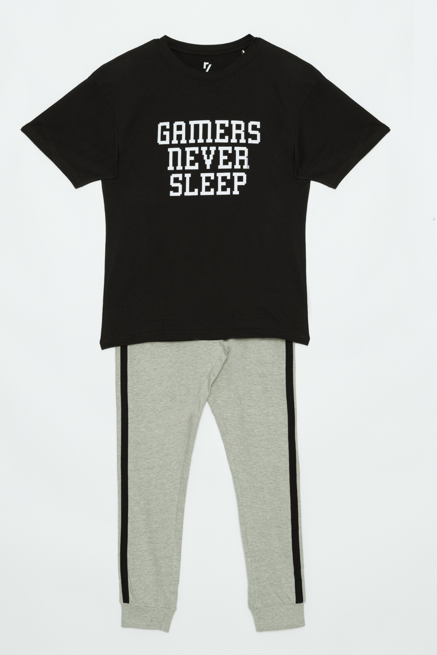 Piżama dla chłopaka GAMERS NEVER SLEEP