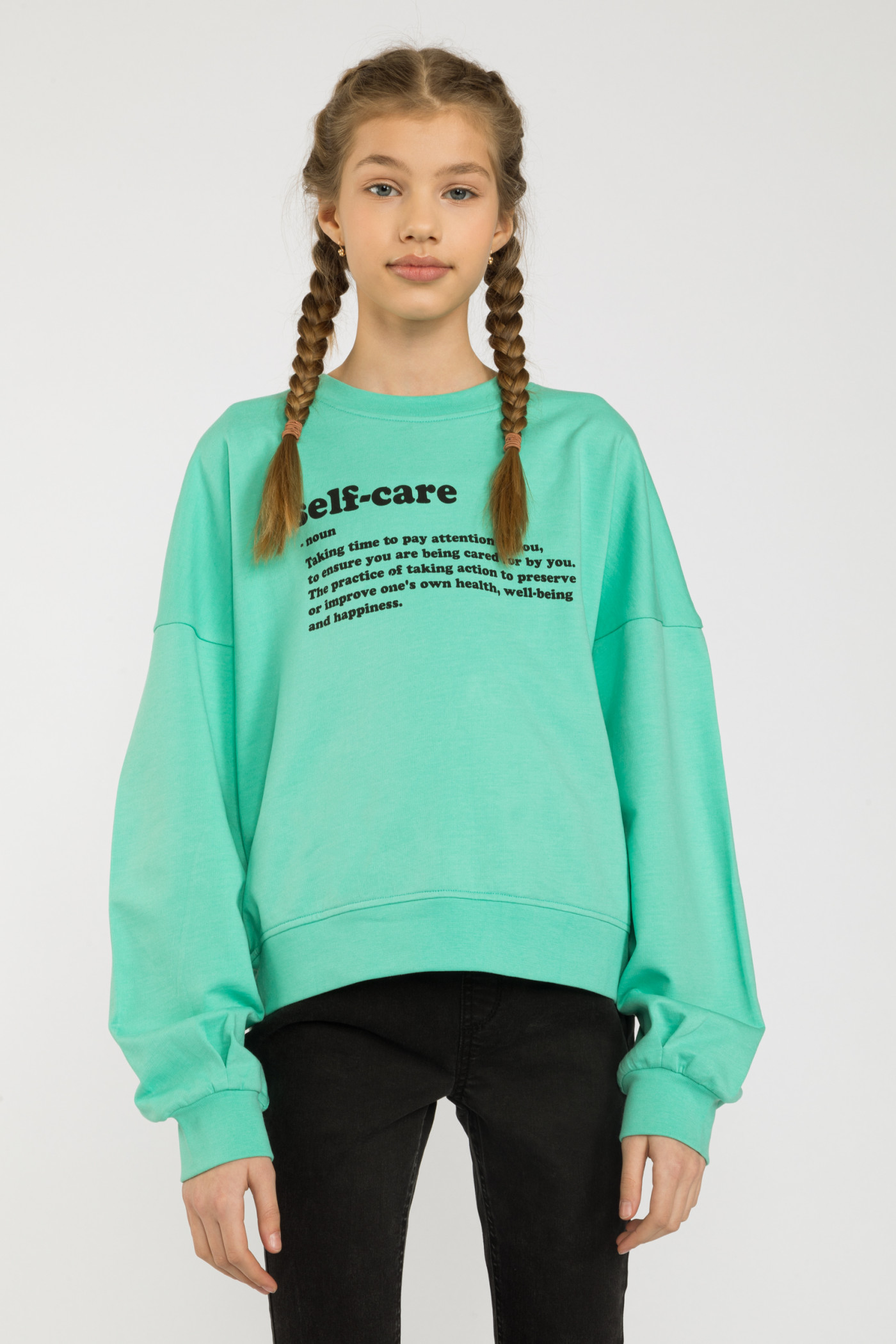 Miętowa bluza z nadrukiem SELF CARE dla dziewczyny