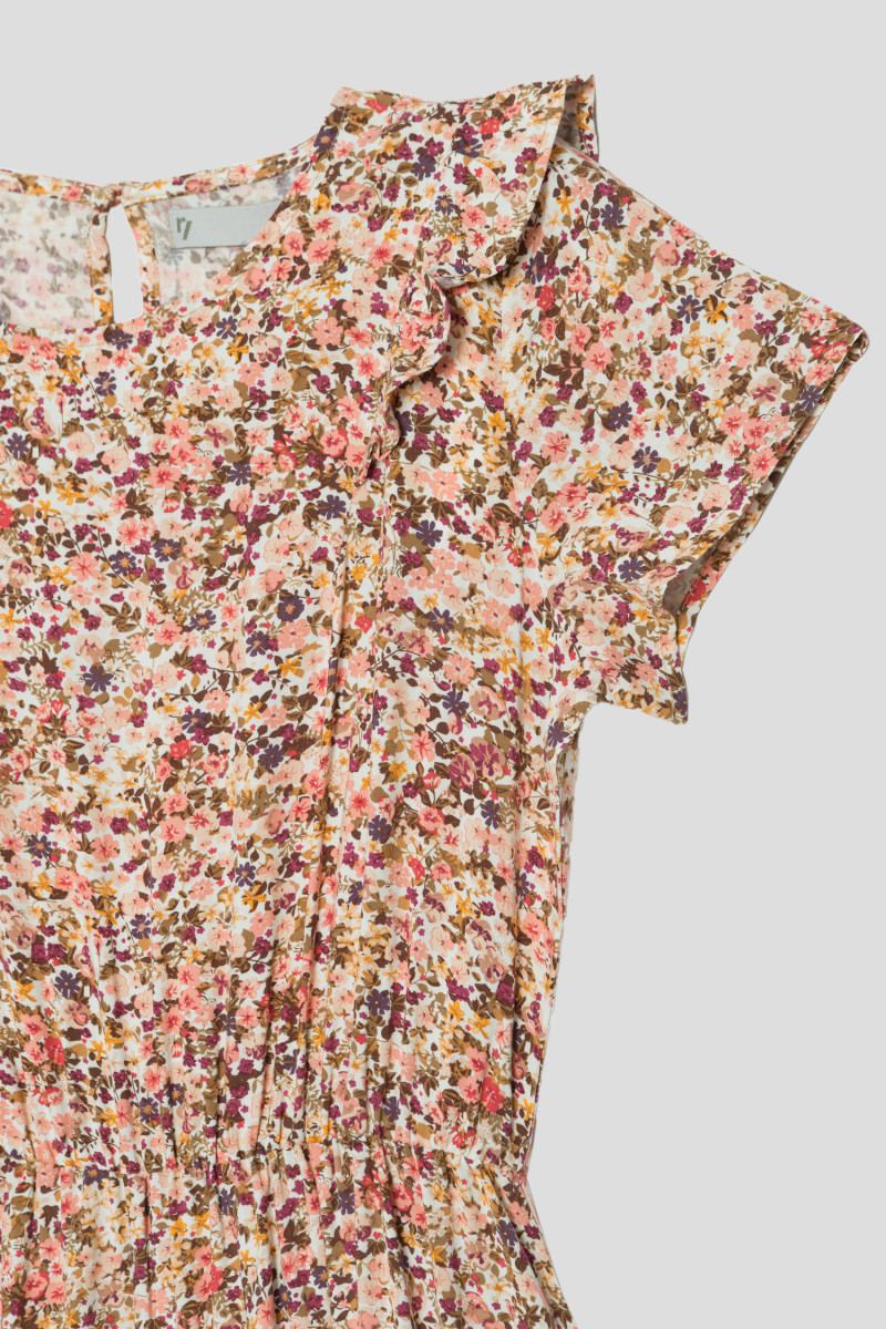 Różowa sukienka z falbanami w kwiaty dla dziewczyny