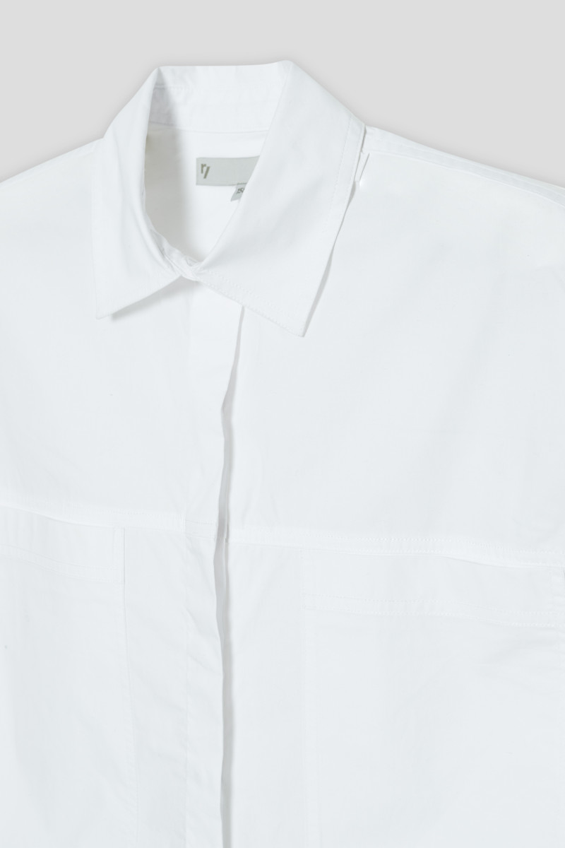 Biała krótka koszula dla dziewczyny