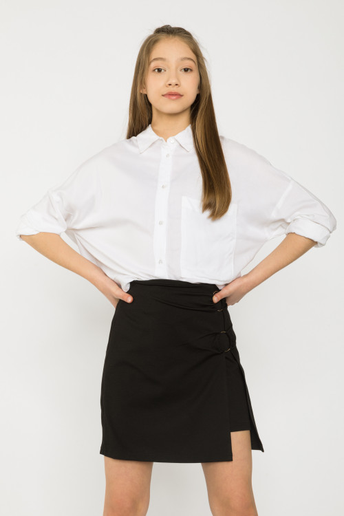 Biała koszula oversize z długim rękawem