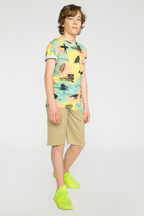 Beżowe krótkie dresowe spodenki