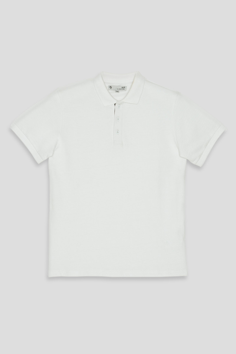 Biała koszulka polo z kontrastowym zapięciem