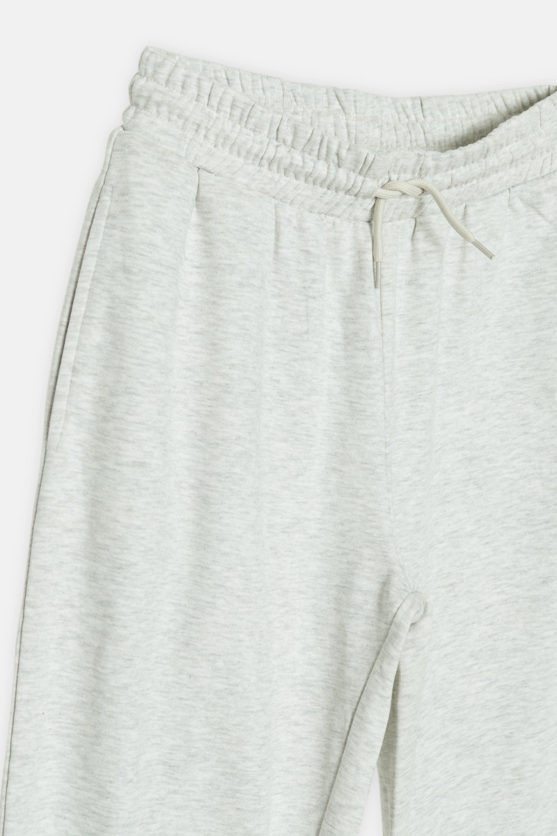 Jasnoszare luźne spodnie dresowe