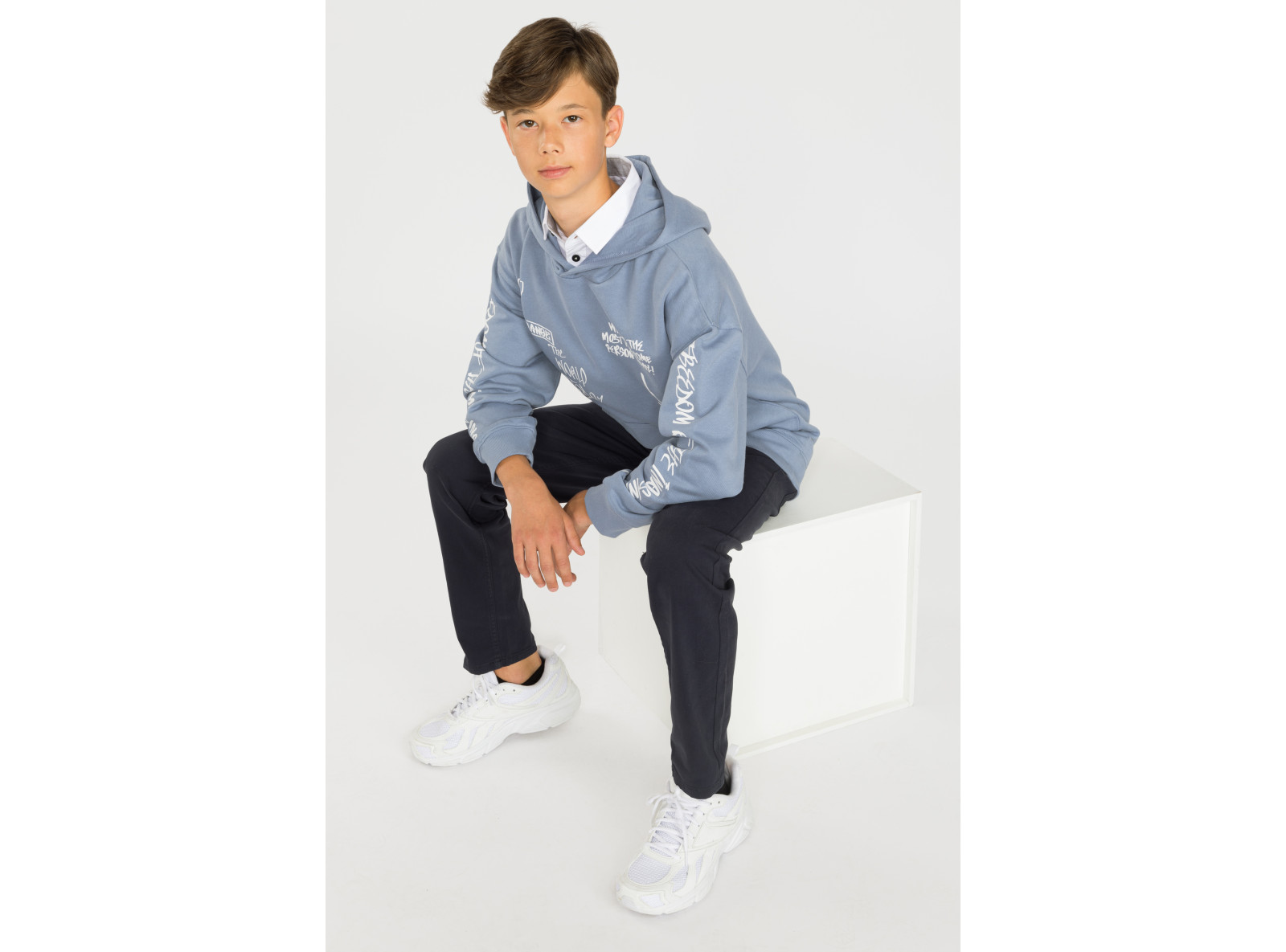 Granatowe spodnie LOOSE