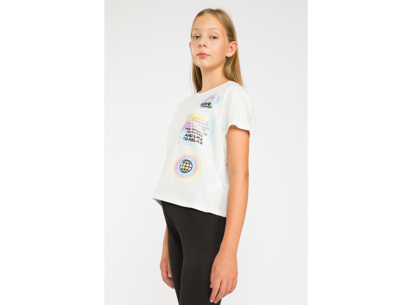 Biały t-shirt z nadrukiem SAVE YOURSELF