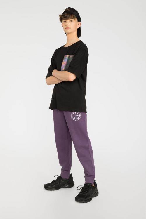 Fioletowe spodnie dresowe z nadrukiem