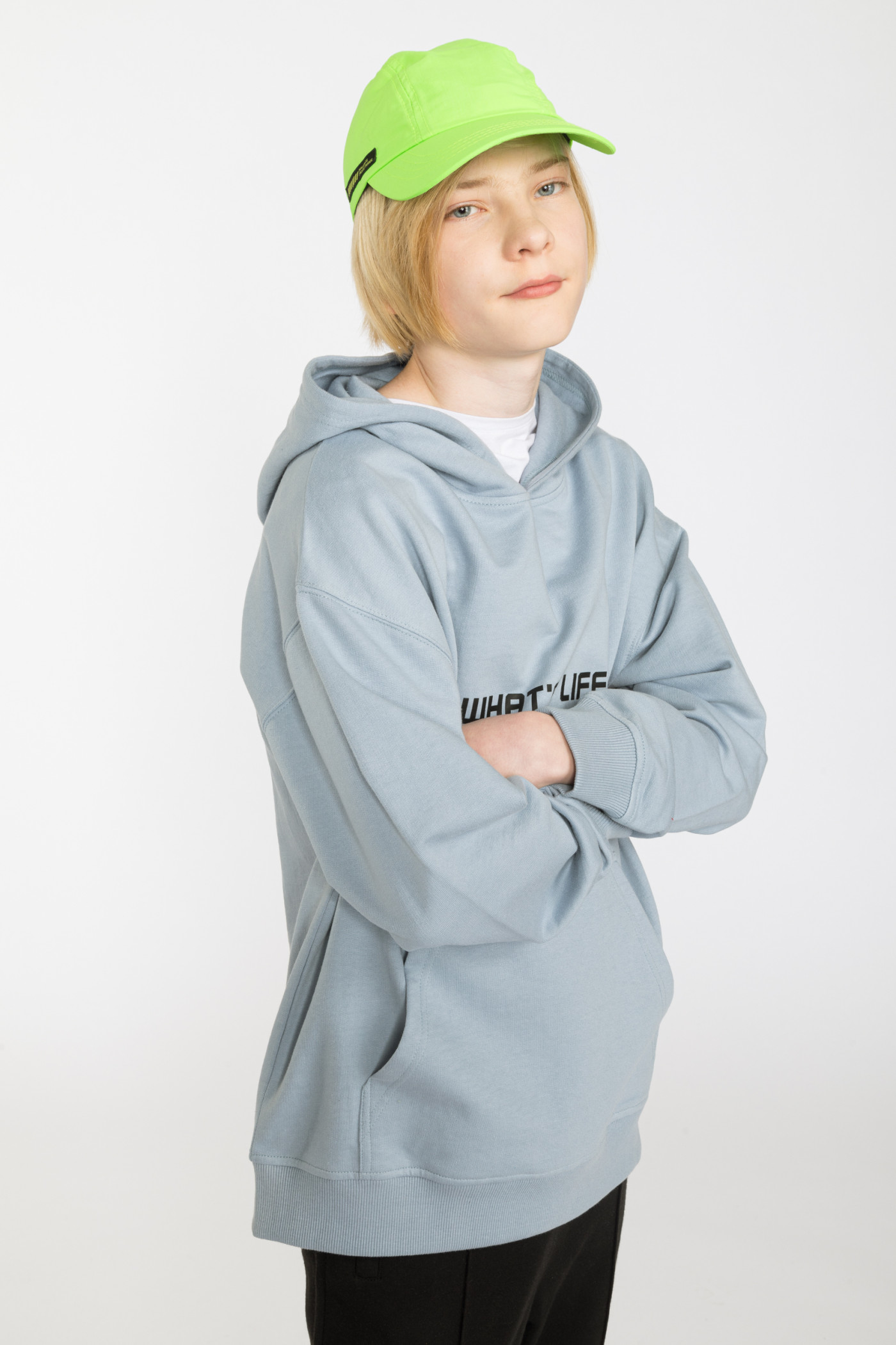 Błękitna bluza dresowa z kapturem WHAT'S LIFE