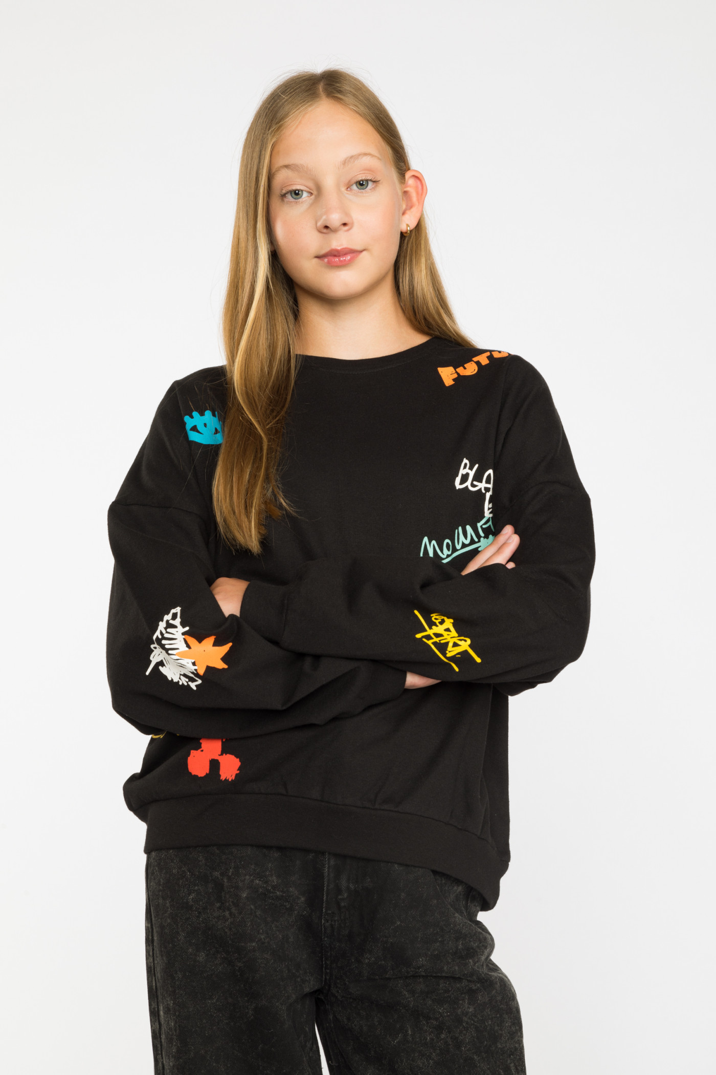 Czarna bluza dresowa z kolorowymi nadrukami | Reporter 