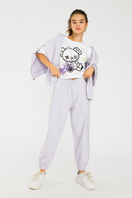 Liliowe pastelowe spodnie dresowe ze ściągaczem