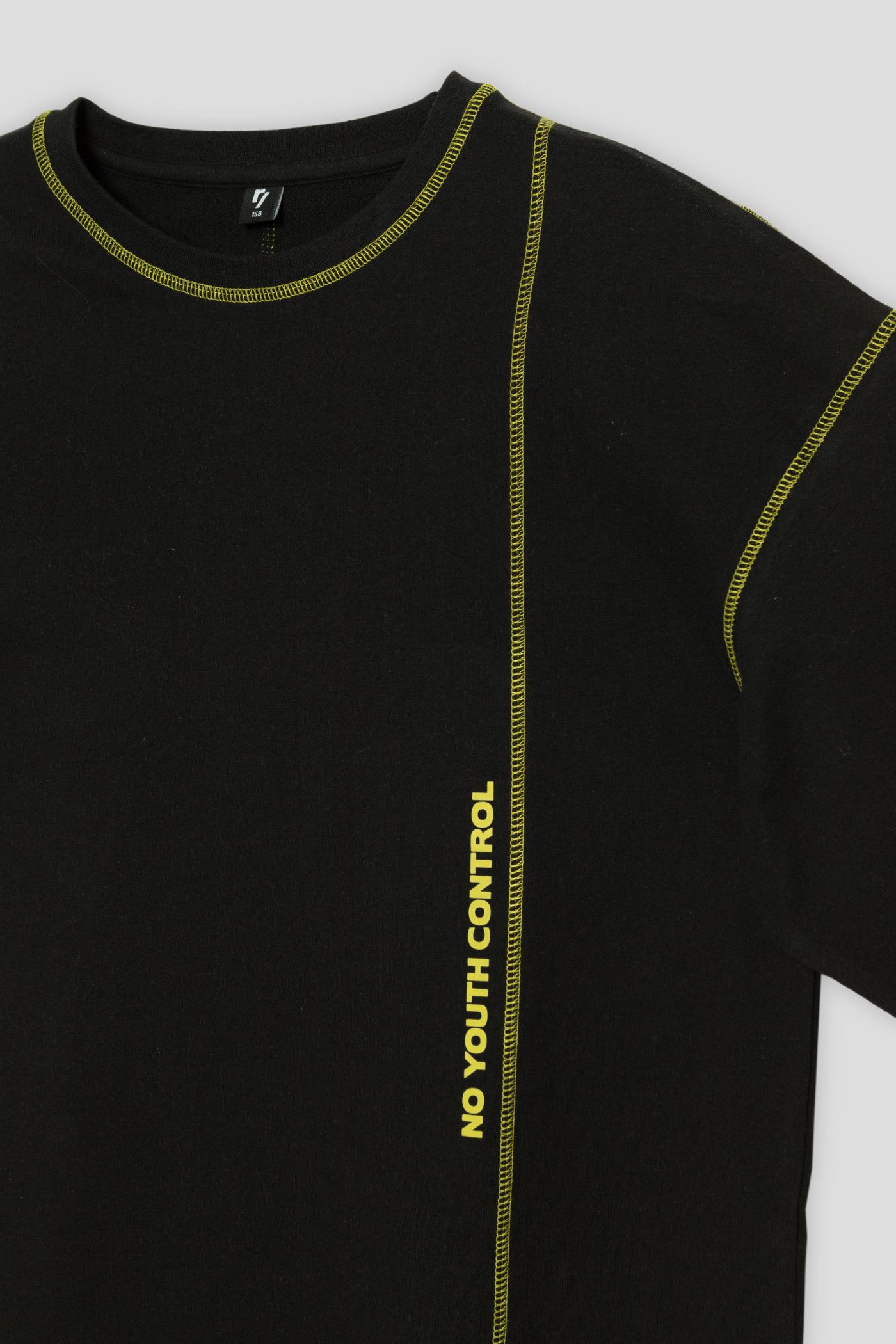 Czarna t-shirtowa sukienka dziewczęca oversize | Reporter 