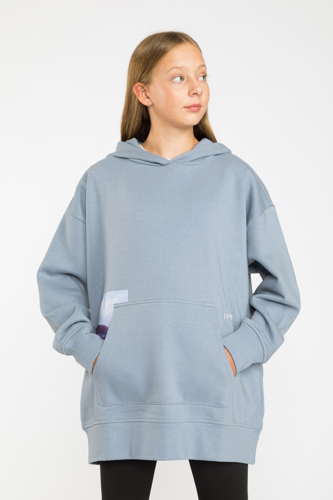 Błękitna bluza dresowa z kapturem ovsersize