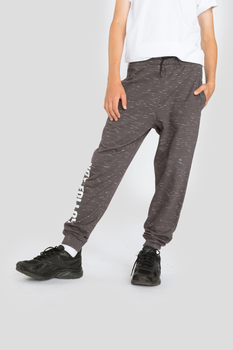 Szare spodnie dresowe chłopięce NOT FOLLOW | Reporter