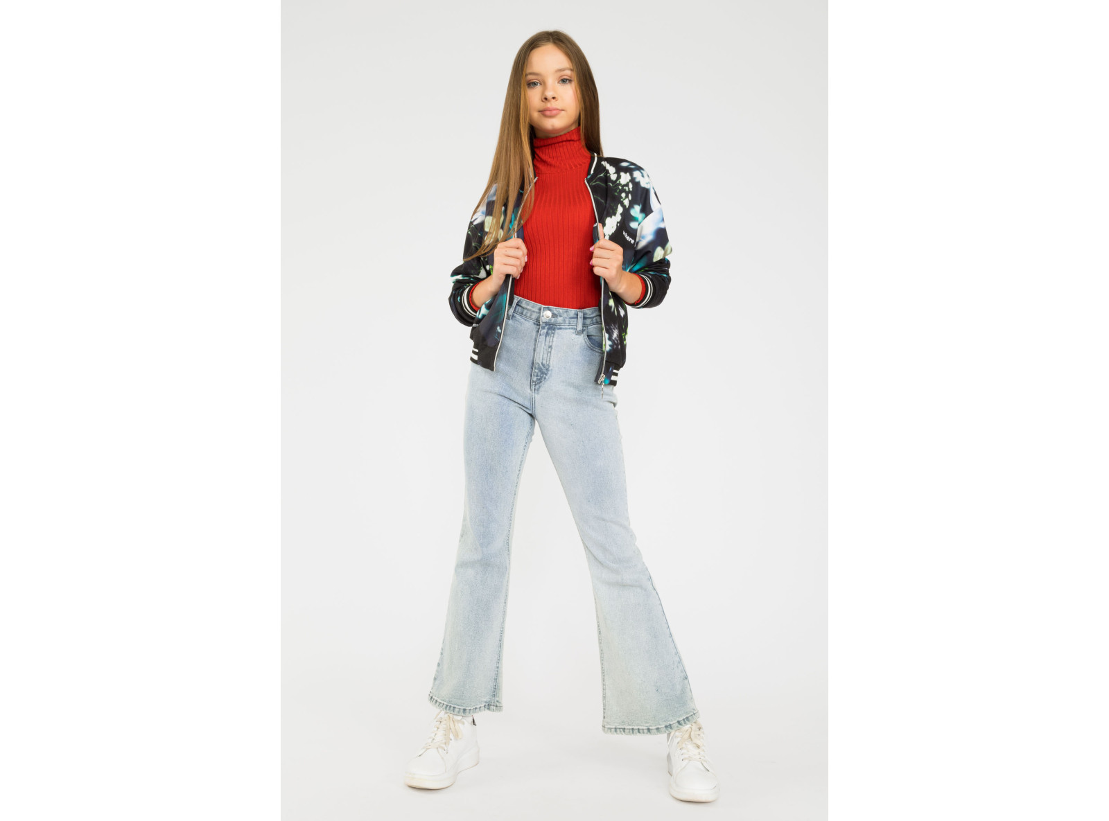 Wzorzysta turkusowa bluza dresowa a'la bomberka