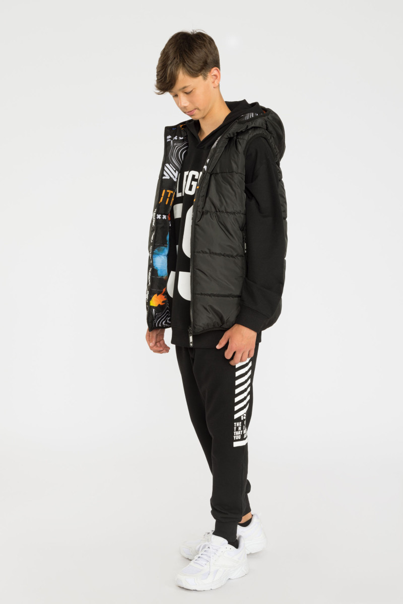 Wzorzysty pikowany dwustronny bezrękawnik DIGITAL