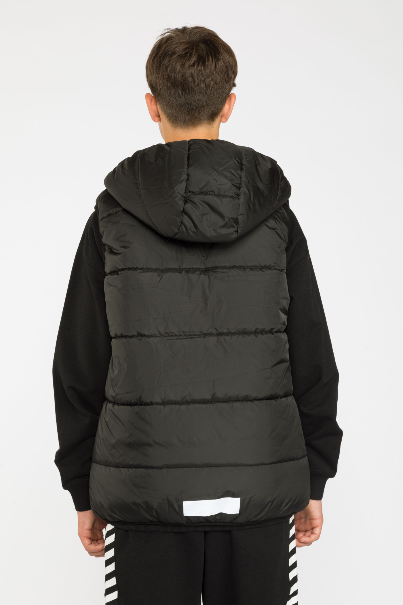 Wzorzysty pikowany dwustronny bezrękawnik DIGITAL