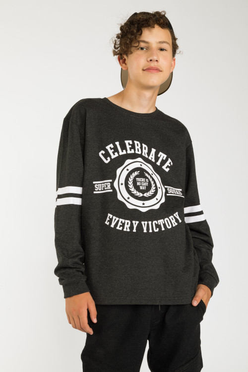 Melanżowy t-shirt z długim rękawem z nadrukami