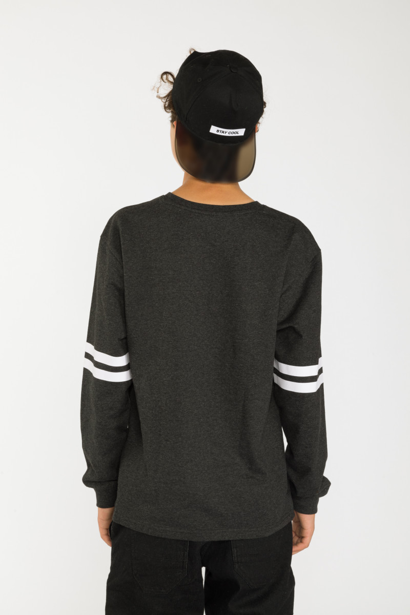 Melanżowy t-shirt z długim rękawem z nadrukami