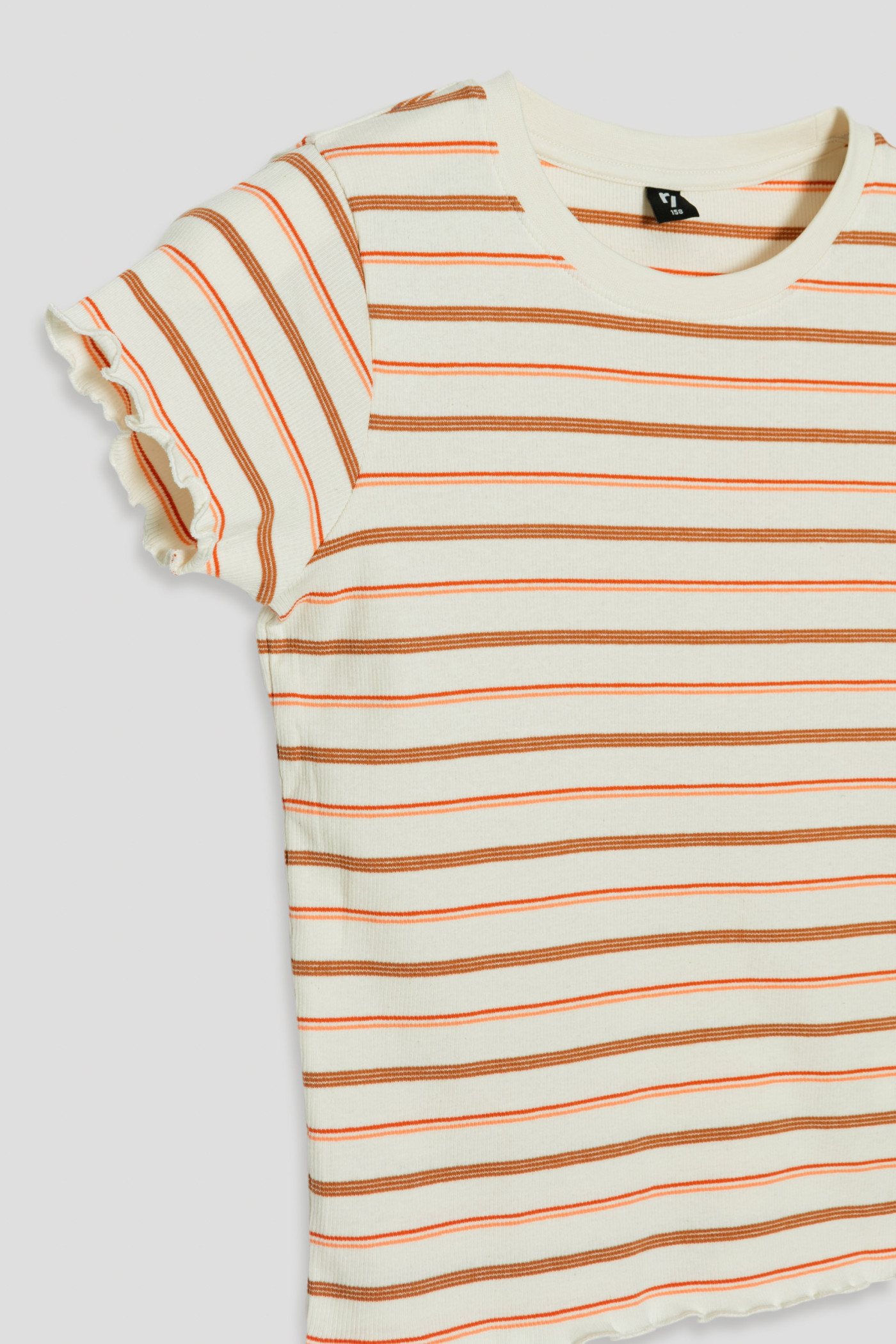 Biały prążkowany T-shirt w paski