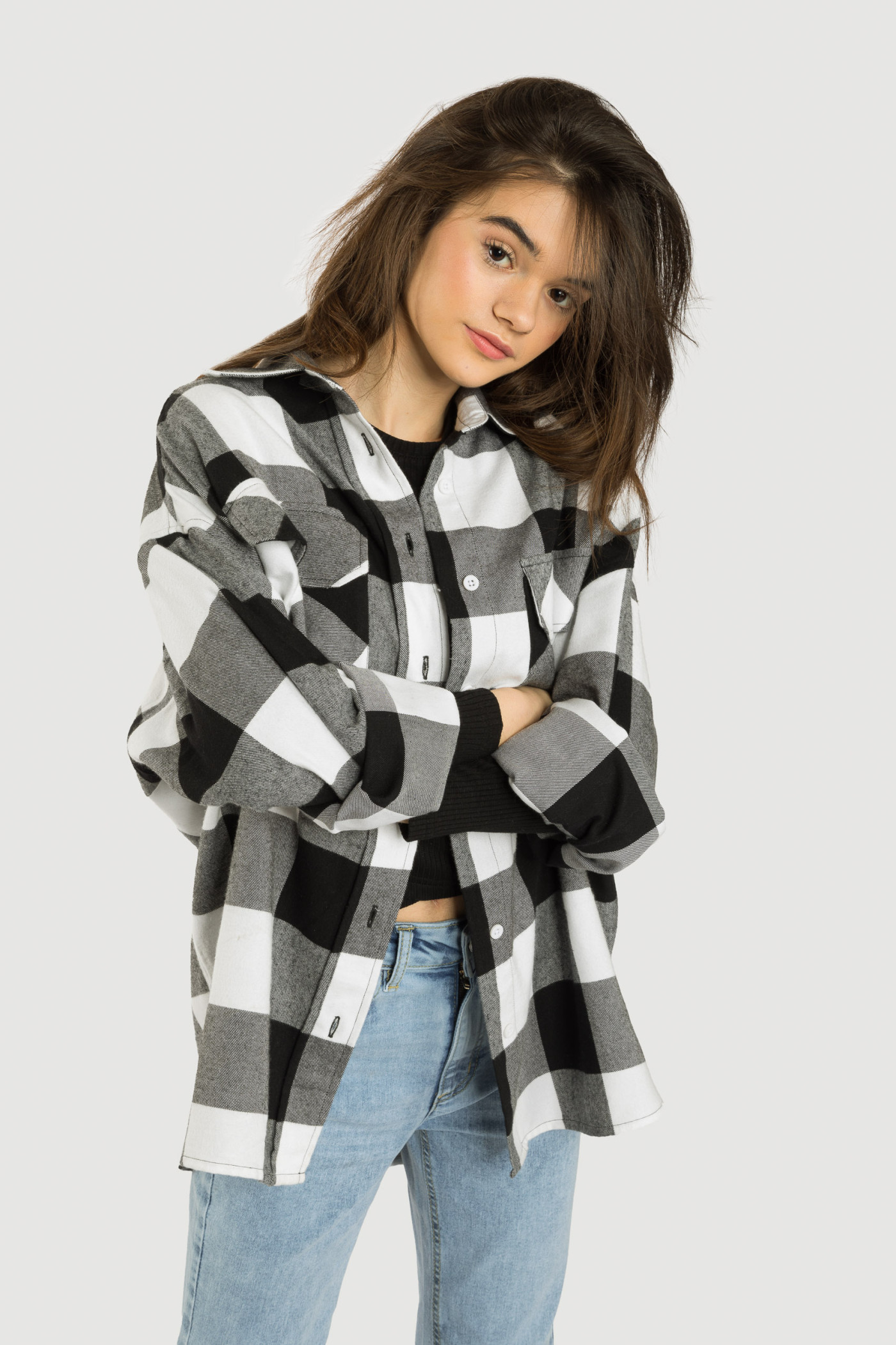 Biało-czarna koszula flanelowa oversize w kratę