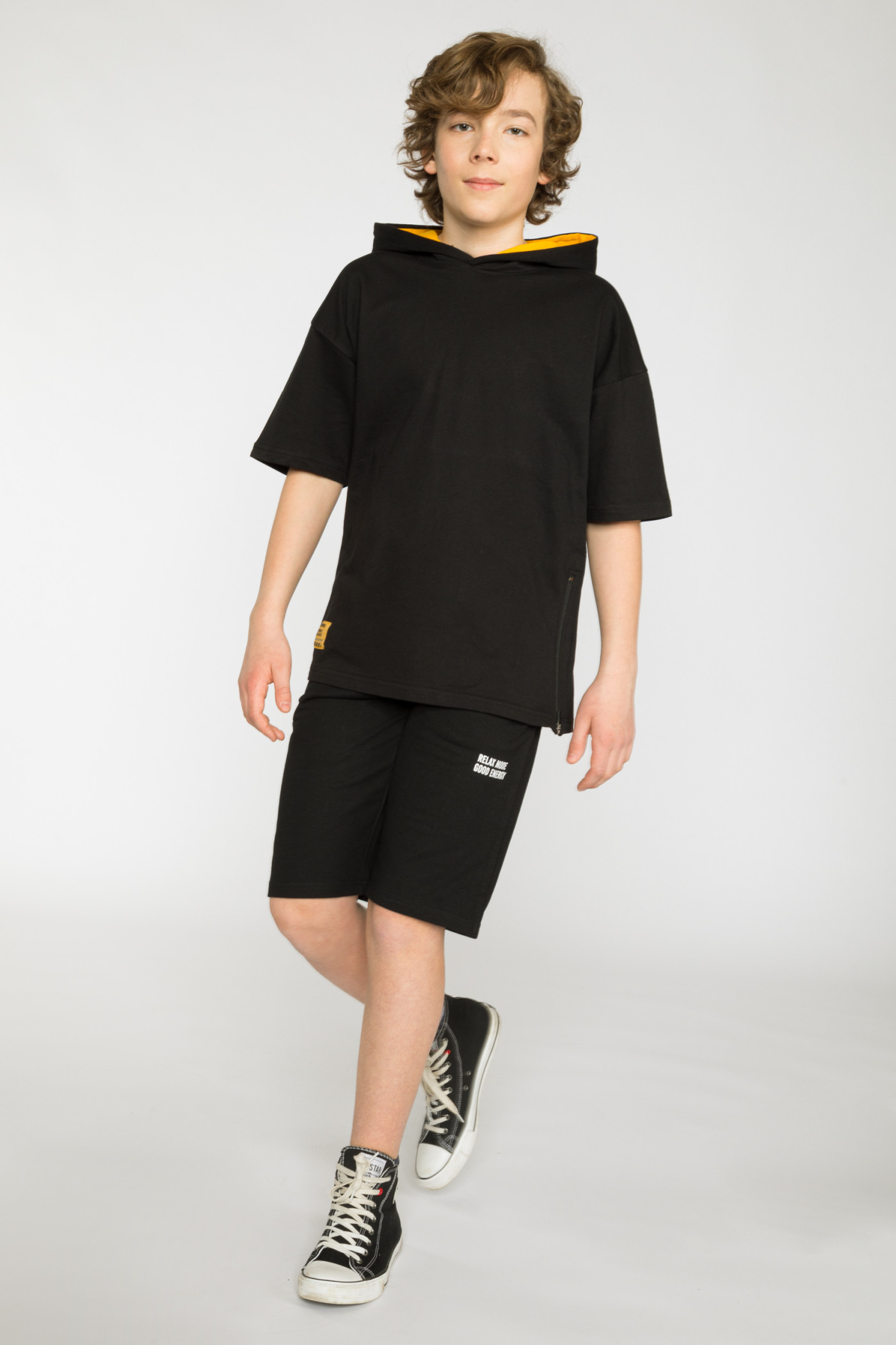 Czarne krótkie dresowe spodenki