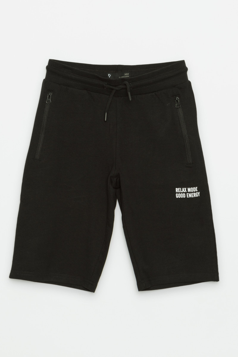 Czarne krótkie dresowe spodenki