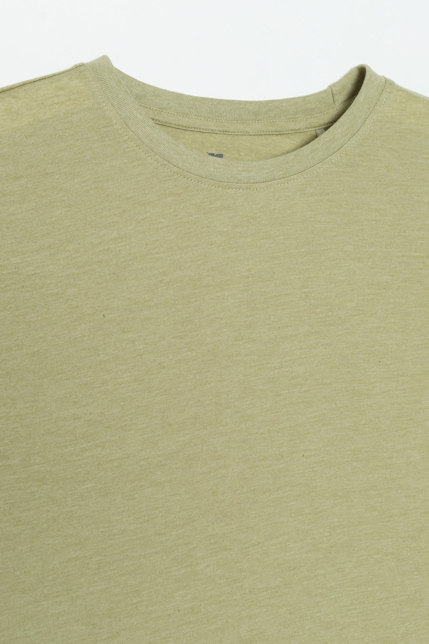 Oliwkowy gładki t-shirt