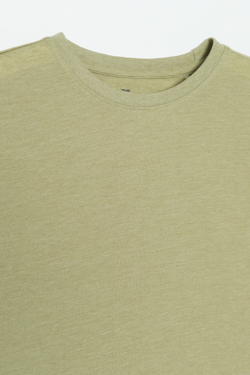 Oliwkowy gładki t-shirt