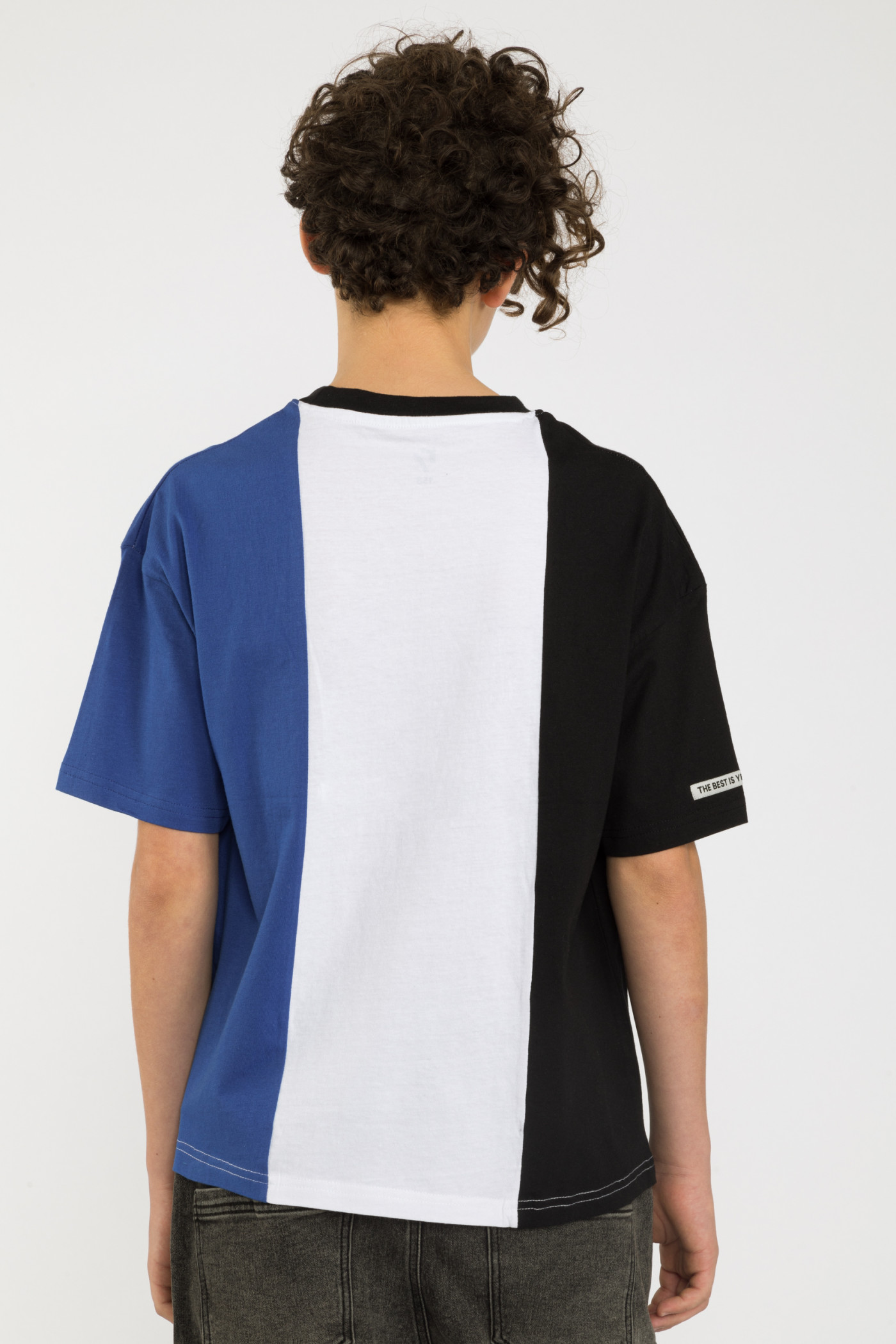 Niebieski t-shirt w pasy TAKE IT EASY