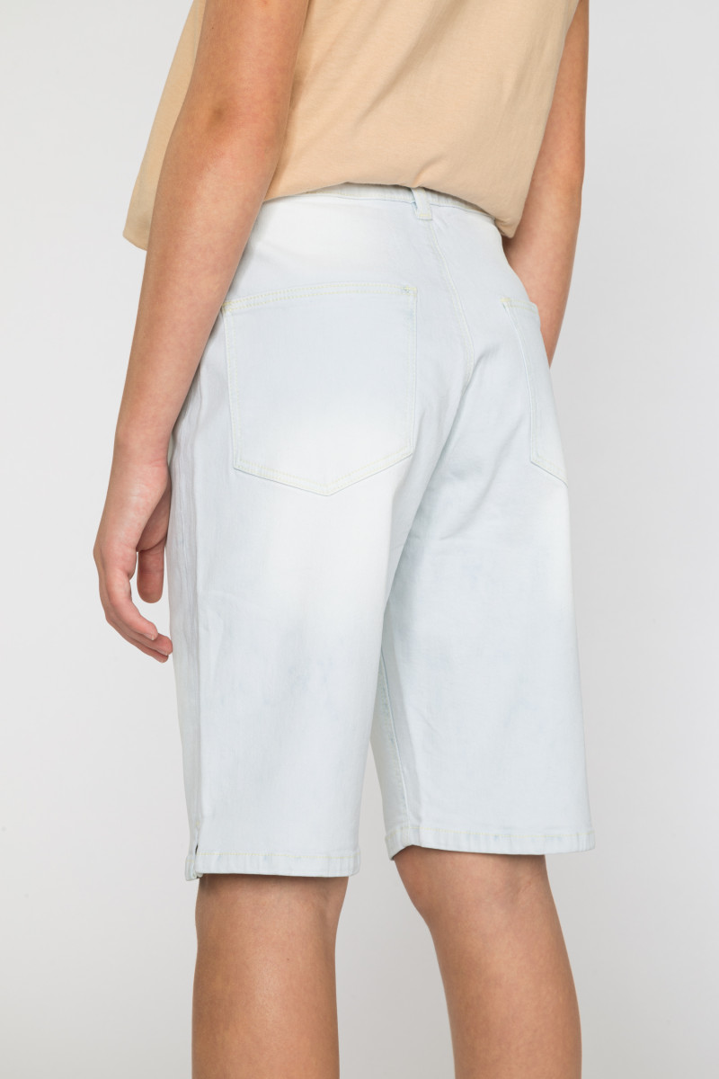 Krótkie jeansowe spodenki dla dziewczyny, błękitny