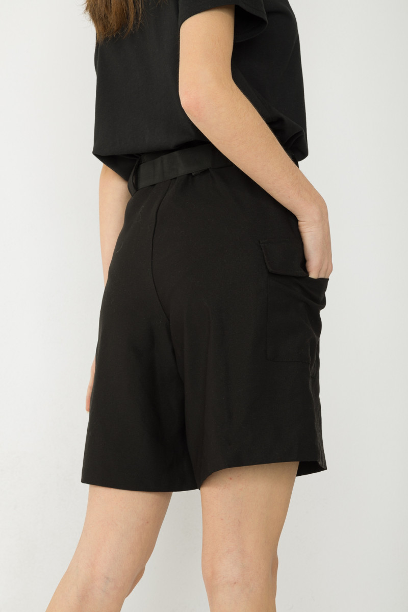 Czarne krótkie spodenki cargo, czarny
