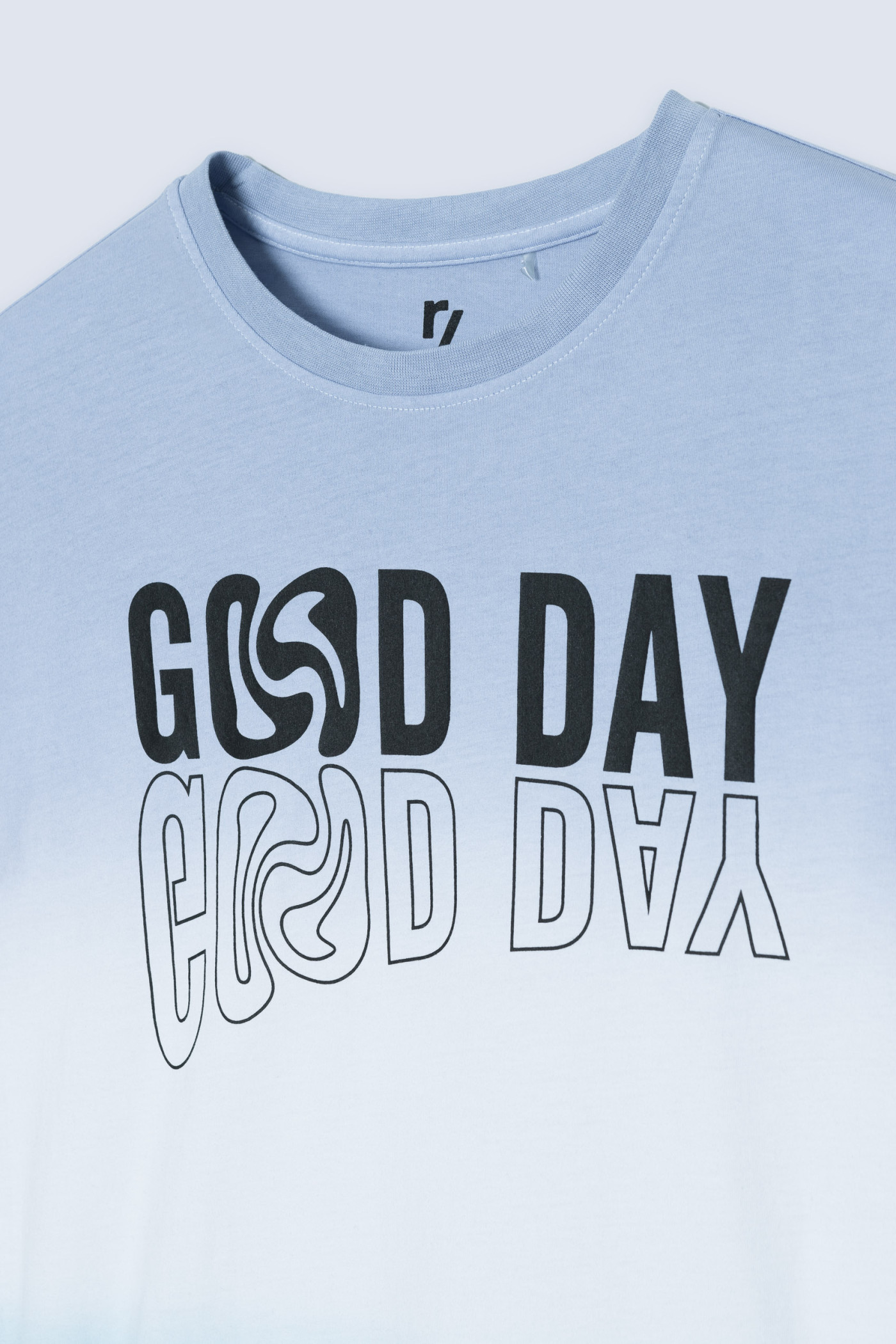 Wielobarwny T-shirt oversize z napisem