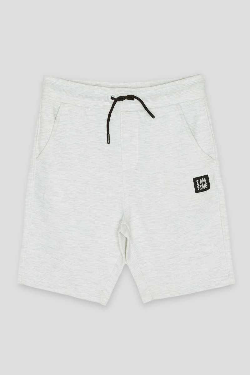 Szare prążkowane krótkie spodenki dresowe chłopięce | Reporter 