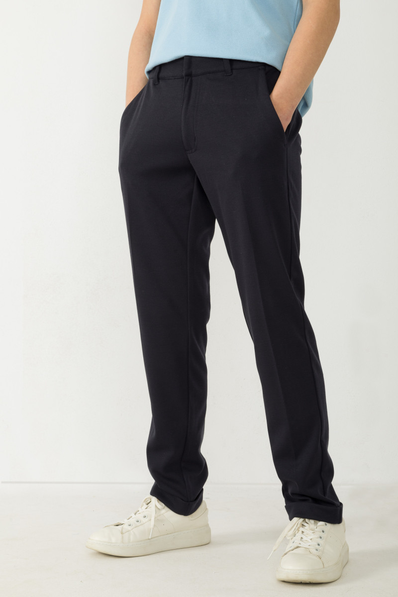 Granatowe spodnie garniturowe