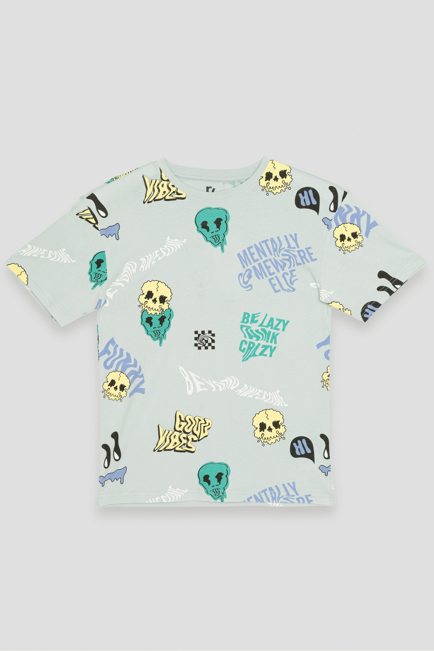 Szary T-shirt oversize w wielobarwne nadruki