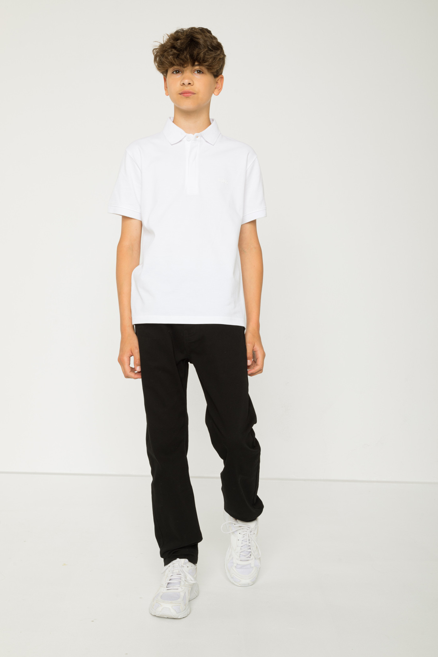 Biała koszulka polo z nadrukiem