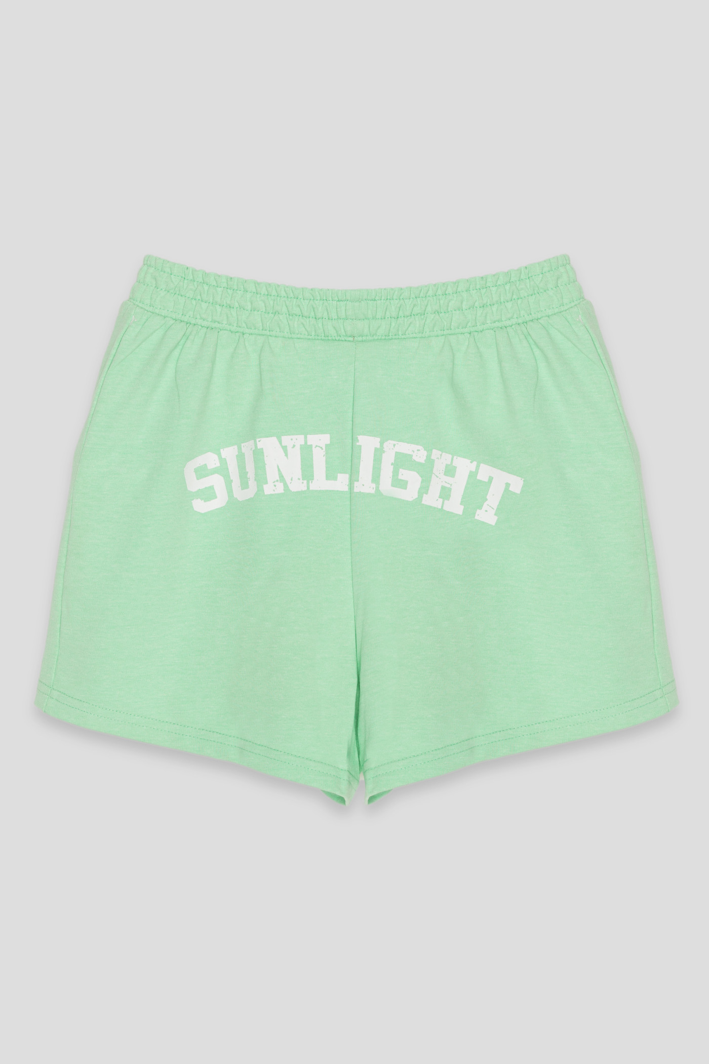 Miętowe dresowe krótkie spodenki