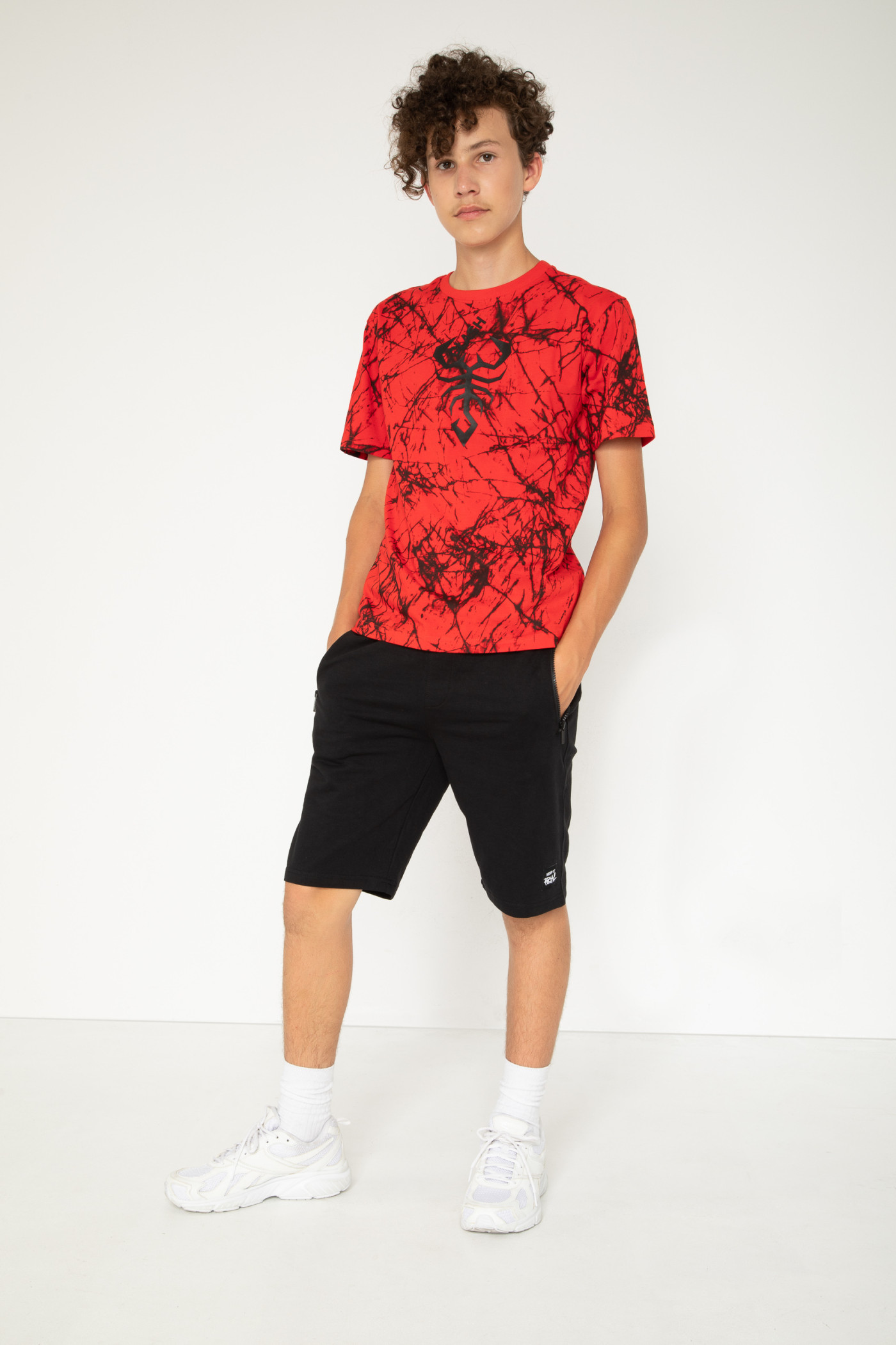 Czarne krótkie dresowe spodenki