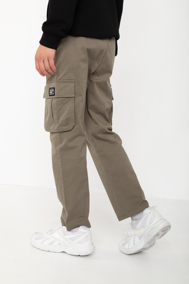 Spodnie typu cargo w kolorze khaki