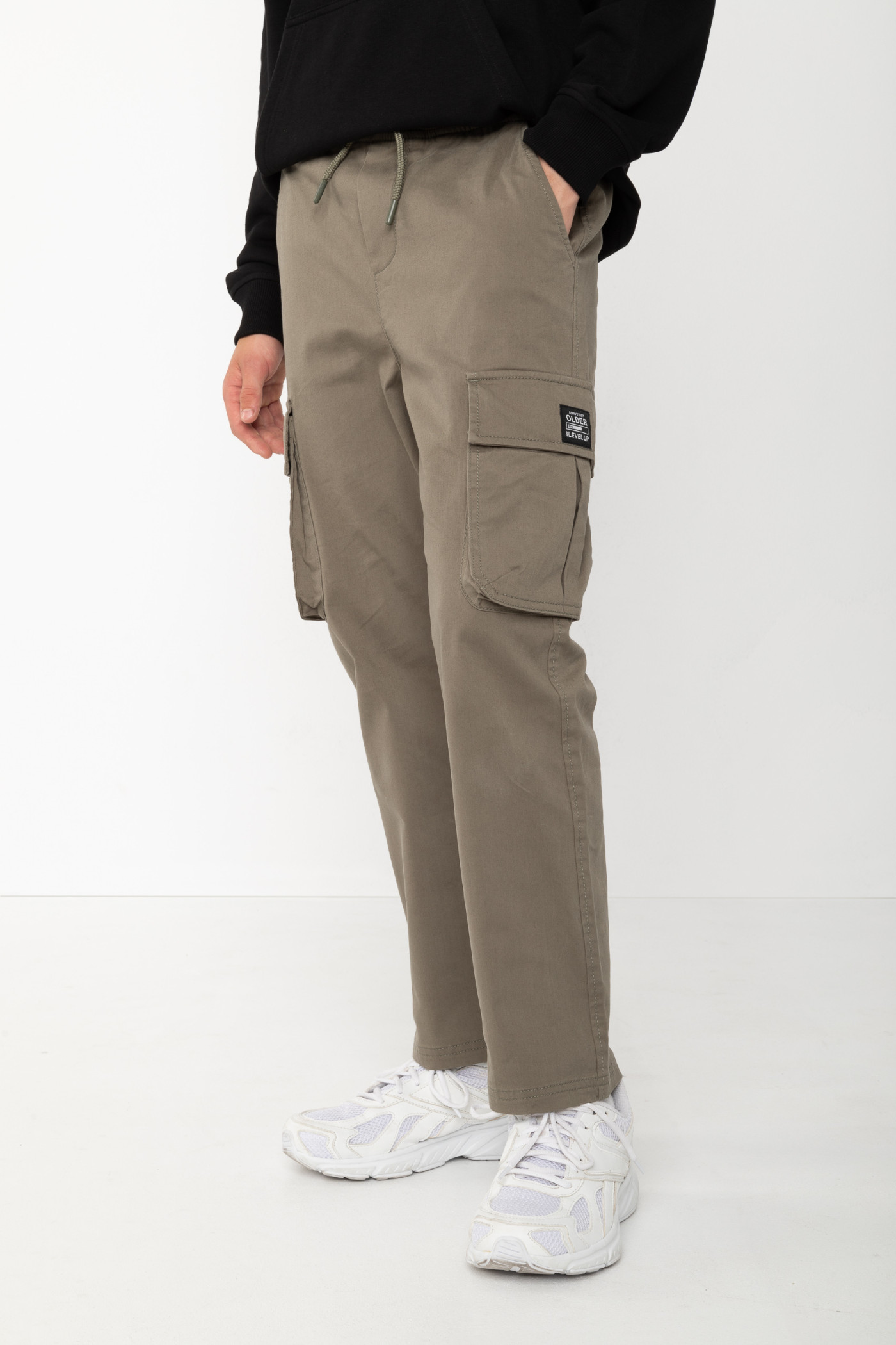 Spodnie typu cargo w kolorze khaki
