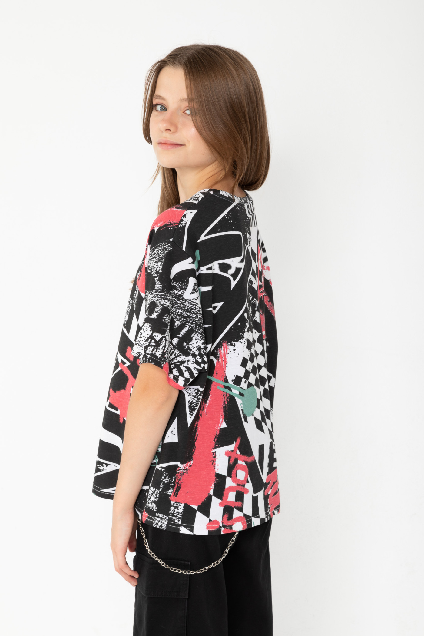 Wielobarwny T-shirt z nadrukami graffiti