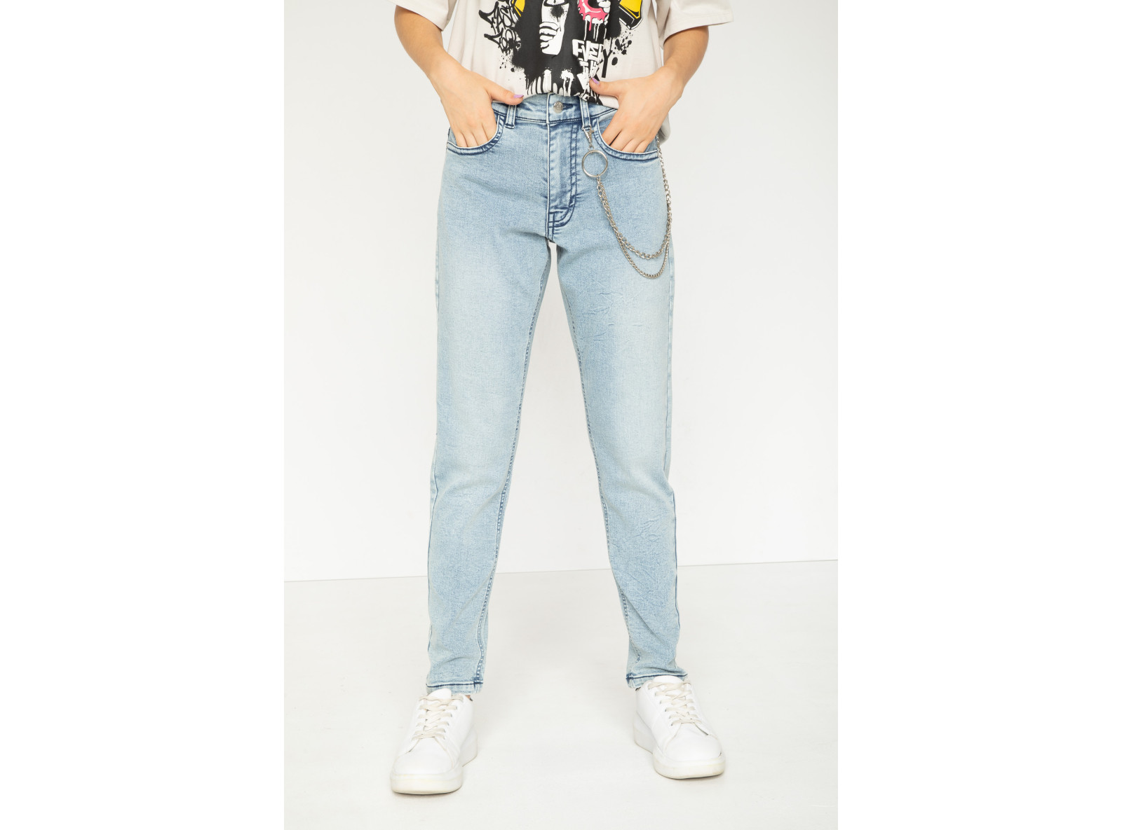Niebieskie jeansowe spodnie typu BAGGY